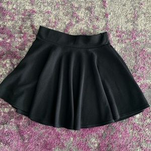 black skirt